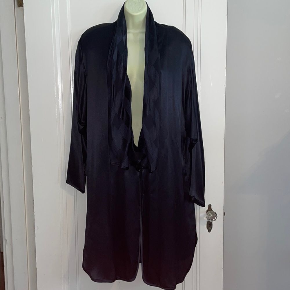 Vtg 80s/90s Tobria black rayon dressy oversized long kimono type jacket‎